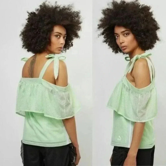 Puma Soft Mint Green Mesh Cold Shoulder XTreme Short Sleeve Top M - Picture 1 of 7